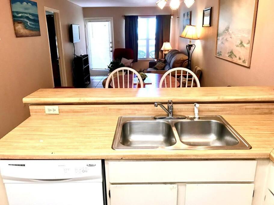 סאות' פאדרה איילנד 1St Floor 2 Bd 2 Ba Condo W Beach View& Pool מראה חיצוני תמונה